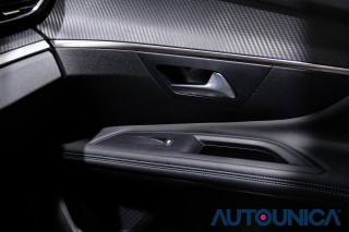 PEUGEOT 3008 usata, con Sensori di parcheggio posteriori