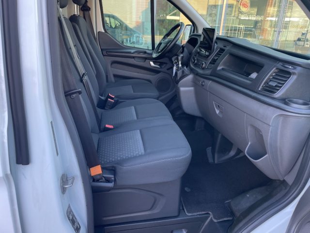 FORD Transit Custom usata, con Fendinebbia