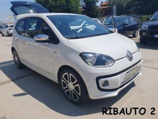 VOLKSWAGEN up! usata, con Monitoraggio pressione pneumatici