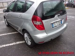MERCEDES-BENZ A 180 usata, con Telecamera per parcheggio assistito