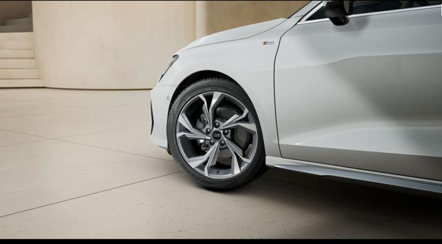 AUDI A3 usata, con Airbag laterali