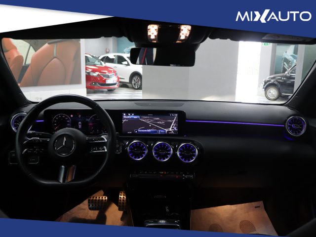 MERCEDES-BENZ A 180 usata, con Controllo automatico clima