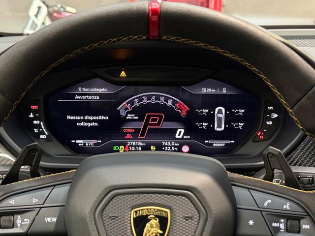 LAMBORGHINI Urus usata, con USB