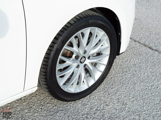 SEAT Leon usata, con Luci diurne LED