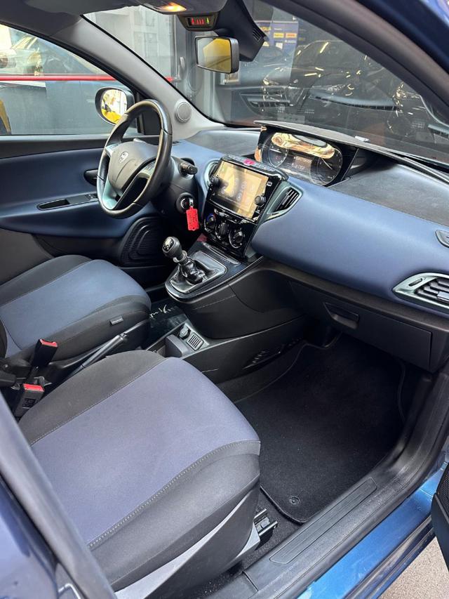 LANCIA Ypsilon usata, con Controllo trazione