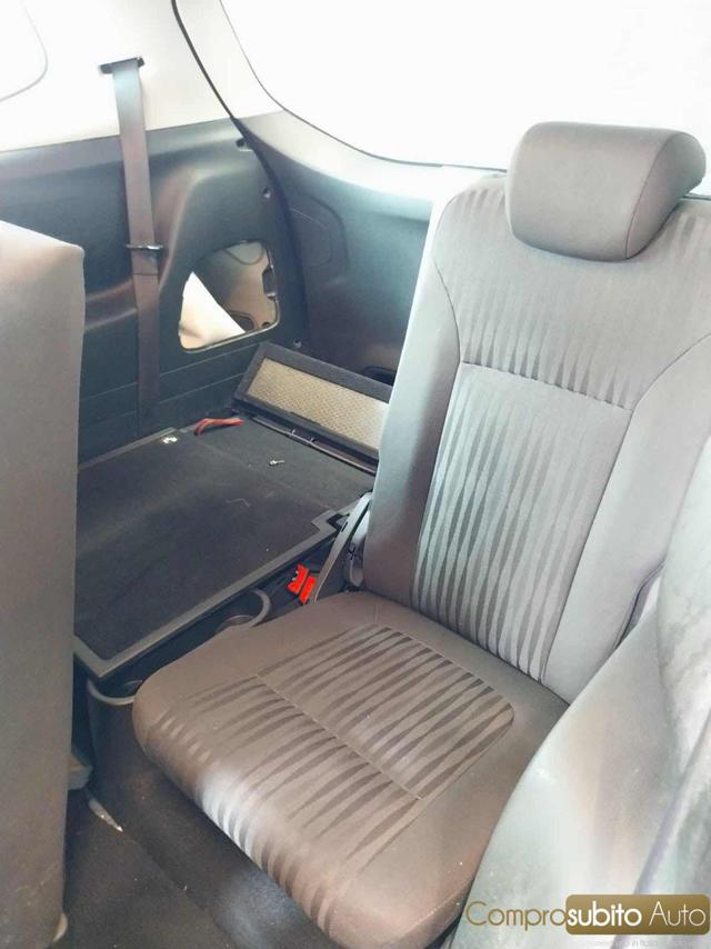 OPEL Zafira Tourer usata 18