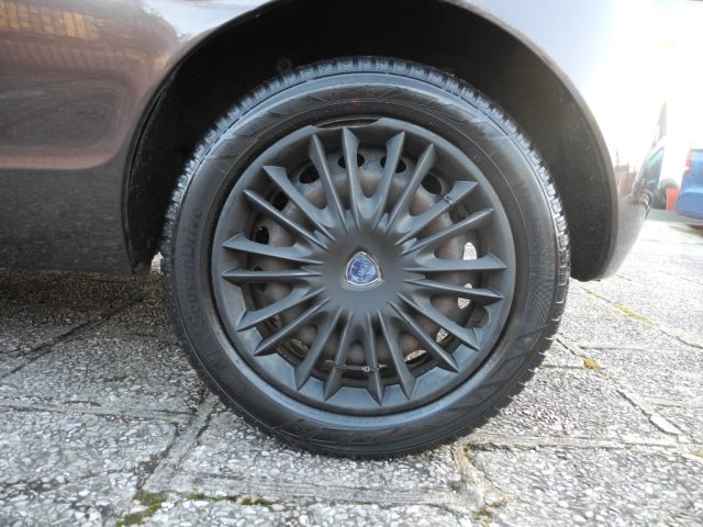 LANCIA Ypsilon usata 40