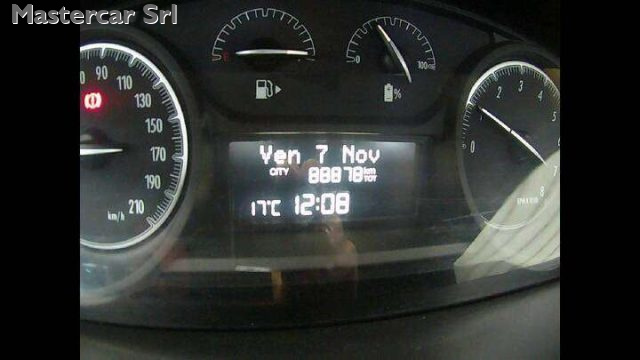 LANCIA Ypsilon usata, con Park Distance Control