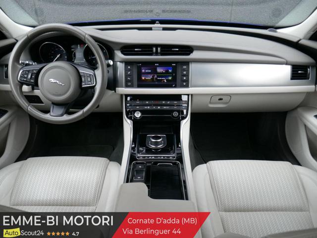 JAGUAR XF usata, con Controllo trazione