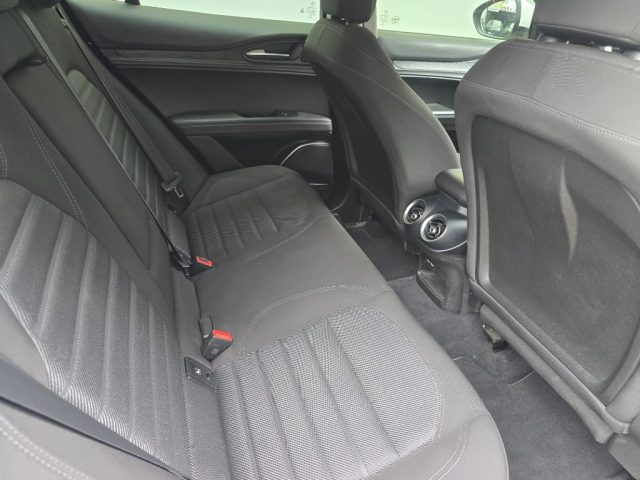 ALFA ROMEO Stelvio usata, con Fari Xenon