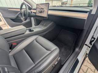TESLA Model Y usata, con Climatizzatore