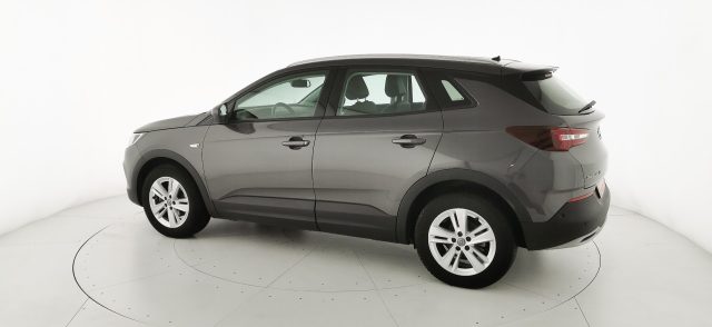 OPEL Grandland X usata, con Isofix