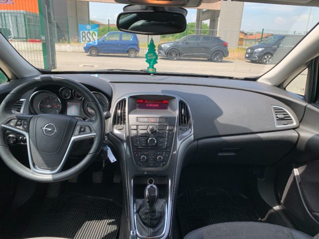OPEL Astra usata, con Cruise Control