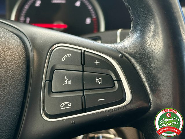 MERCEDES-BENZ C 220 usata, con Park Distance Control