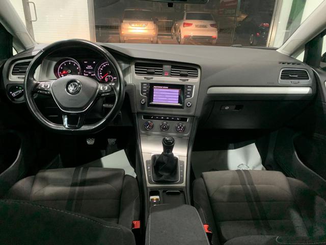 VOLKSWAGEN Golf Variant usata, con Autoradio digitale
