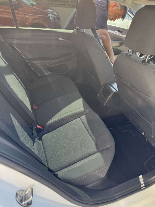 VOLKSWAGEN Golf usata, con Volante in pelle