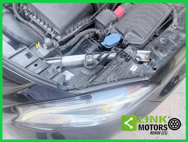 MERCEDES-BENZ GLA 200 usata, con Specchietto retrovisore con funzione antiabbagliamento