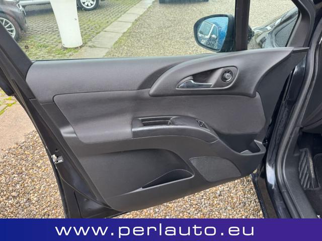OPEL Meriva usata, con Cerchi in lega
