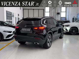 MERCEDES-BENZ GLA 180 usata, con Airbag laterali