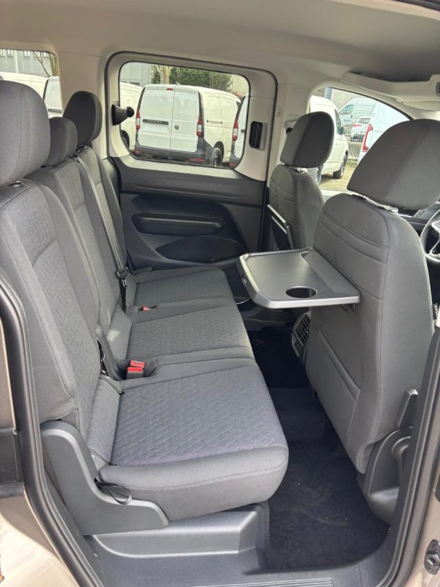VOLKSWAGEN Caddy usata, con Bracciolo