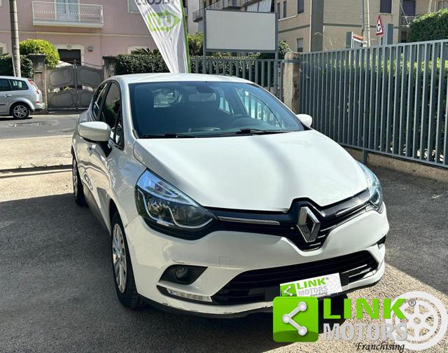 RENAULT Clio usata, con Alzacristalli elettrici