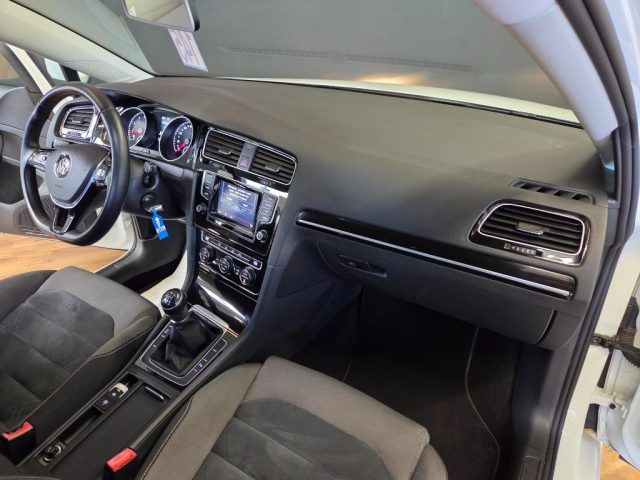 VOLKSWAGEN Golf usata, con Servosterzo