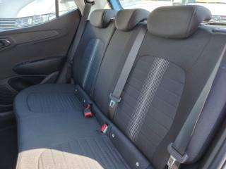 HYUNDAI i10 usata, con Sistema di navigazione