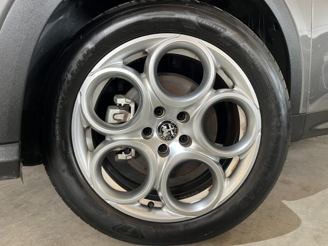 ALFA ROMEO Tonale usata, con Cerchi in lega
