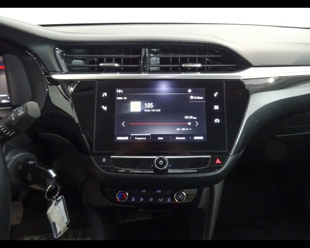 OPEL Corsa usata, con Servosterzo