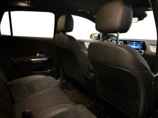 MERCEDES-BENZ GLA 180 usata, con Volante in pelle