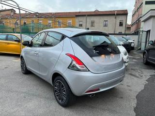 LANCIA Ypsilon usata, con ESP