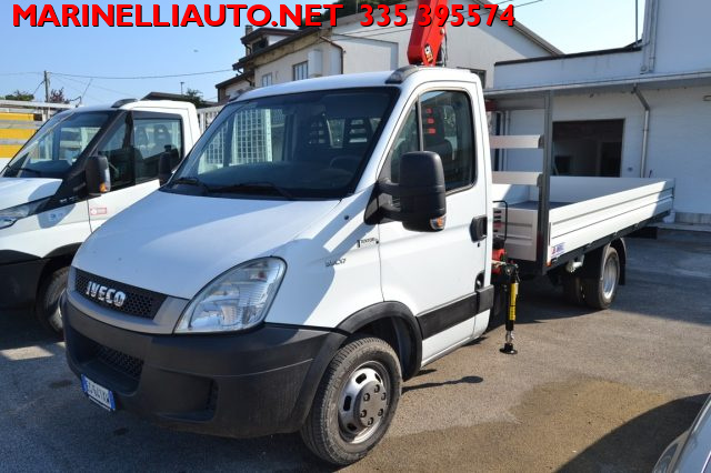 IVECO Daily usata, con Servosterzo