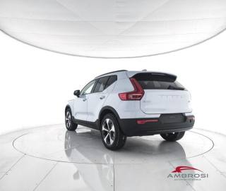 VOLVO XC40 usata 3