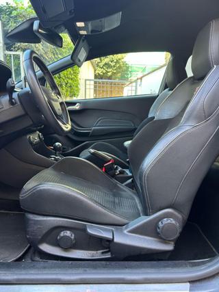 FORD Fiesta usata, con Autoradio
