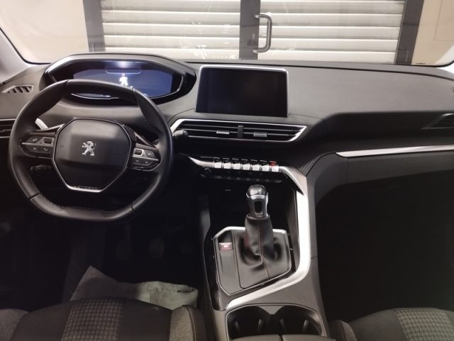 PEUGEOT 3008 usata, con Sensore di luce