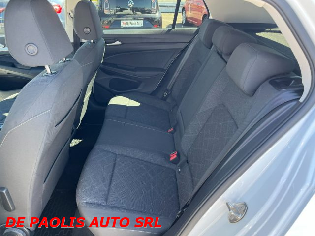 VOLKSWAGEN Golf usata, con Autoradio
