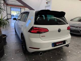 VOLKSWAGEN Golf GTI usata, con Autoradio