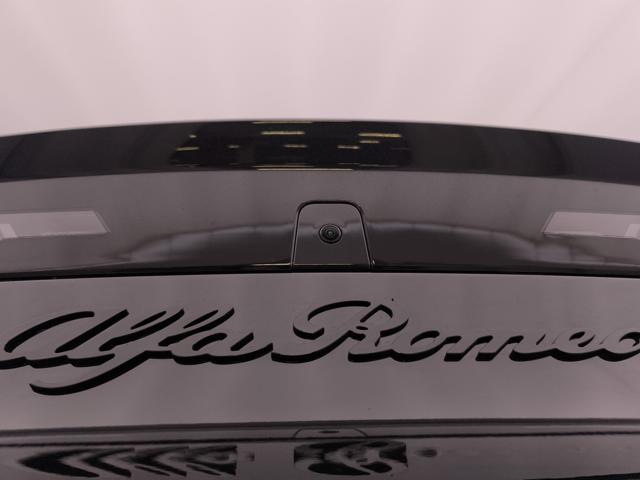 ALFA ROMEO Junior usata, con Portellone posteriore elettrico