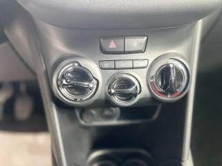 PEUGEOT 208 usata, con Touch screen