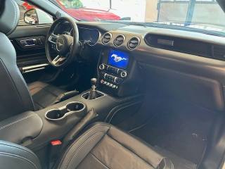 FORD Mustang usata, con Fari LED