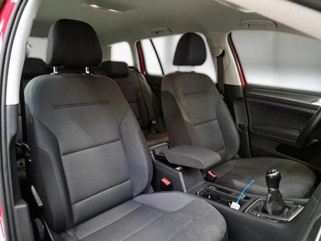 VOLKSWAGEN Golf Variant usata, con Climatizzatore