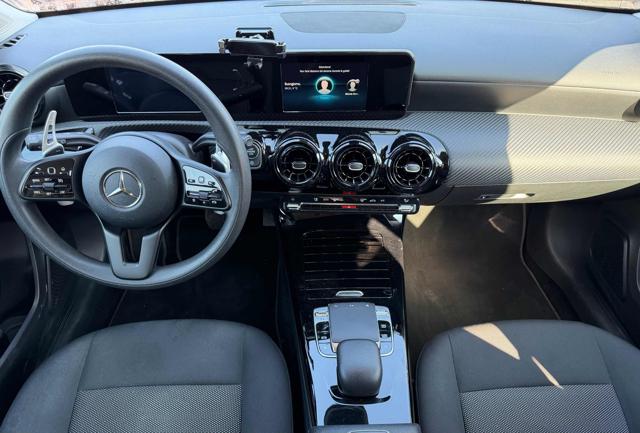 MERCEDES-BENZ A 180 usata, con Boardcomputer