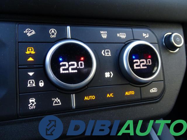 LAND ROVER Defender usata, con Park Distance Control