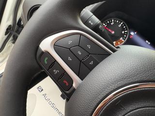 JEEP Renegade usata, con USB