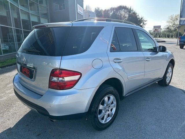 MERCEDES-BENZ ML 320 usata, con Sedili riscaldati