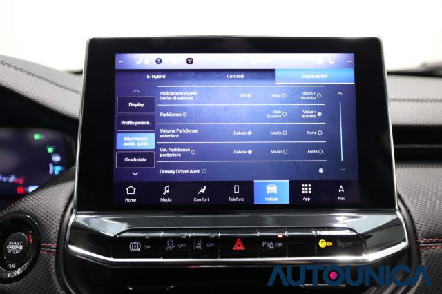 JEEP Compass usata, con Autoradio digitale