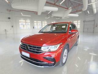 VOLKSWAGEN Tiguan 2.0 TDI 150 CV SCR DSG Elegance