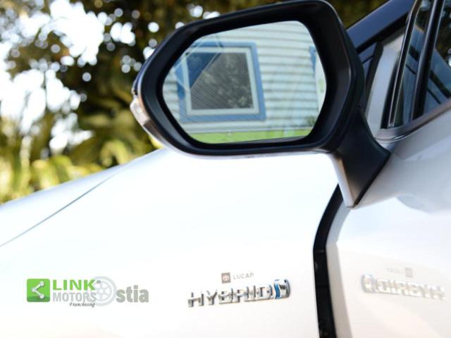 TOYOTA Corolla usata, con Cruise Control