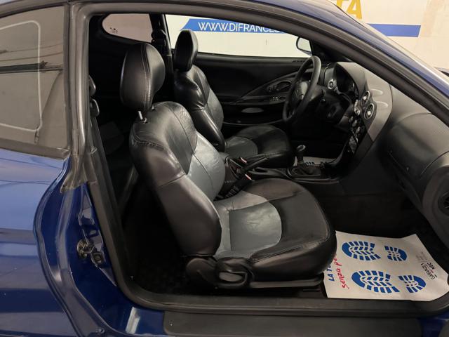HYUNDAI Coupe usata 18
