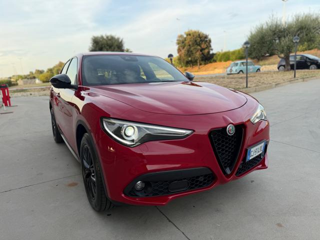 ALFA ROMEO Stelvio usata, con Sistema di avviso di distanza